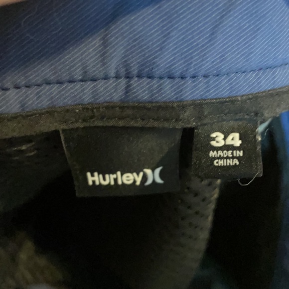 Hurley Shorts - Picture 3 of 3